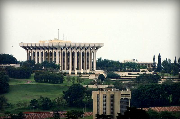 Istana Persatuan - Kepresidenan Kamerun