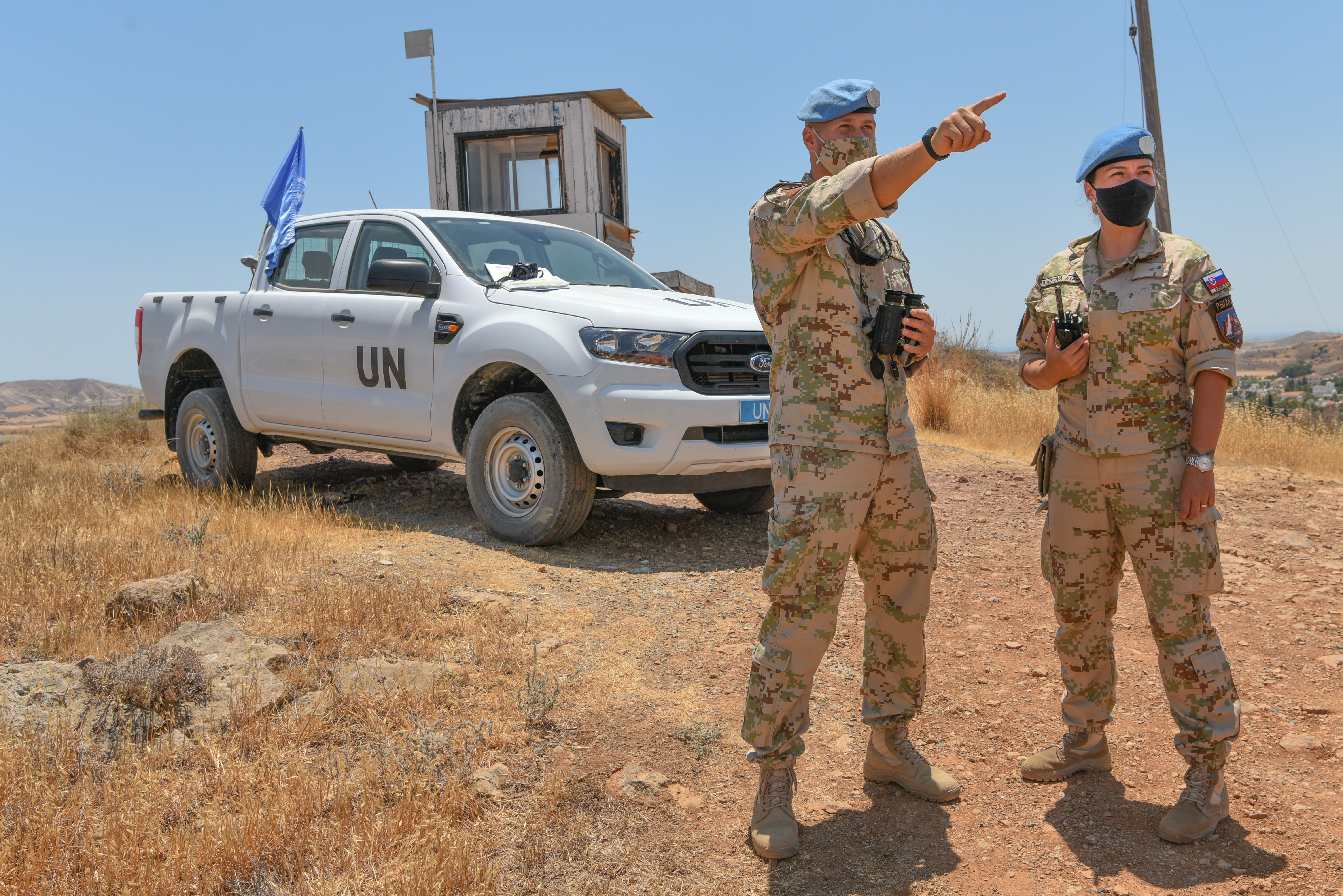 Anggota UNFICYP Slovakia meronda zon penampan di Cyprus