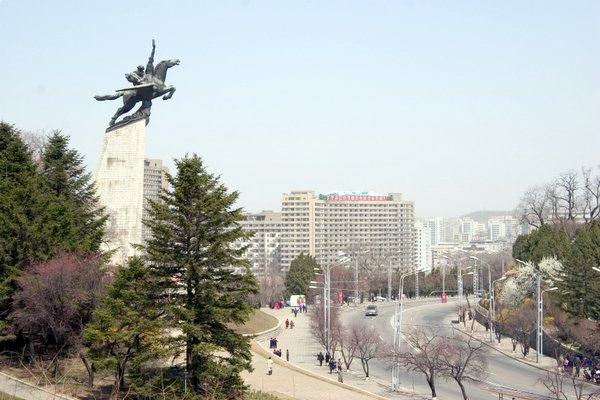 Patung Gerakan Chollima di Pyongyang