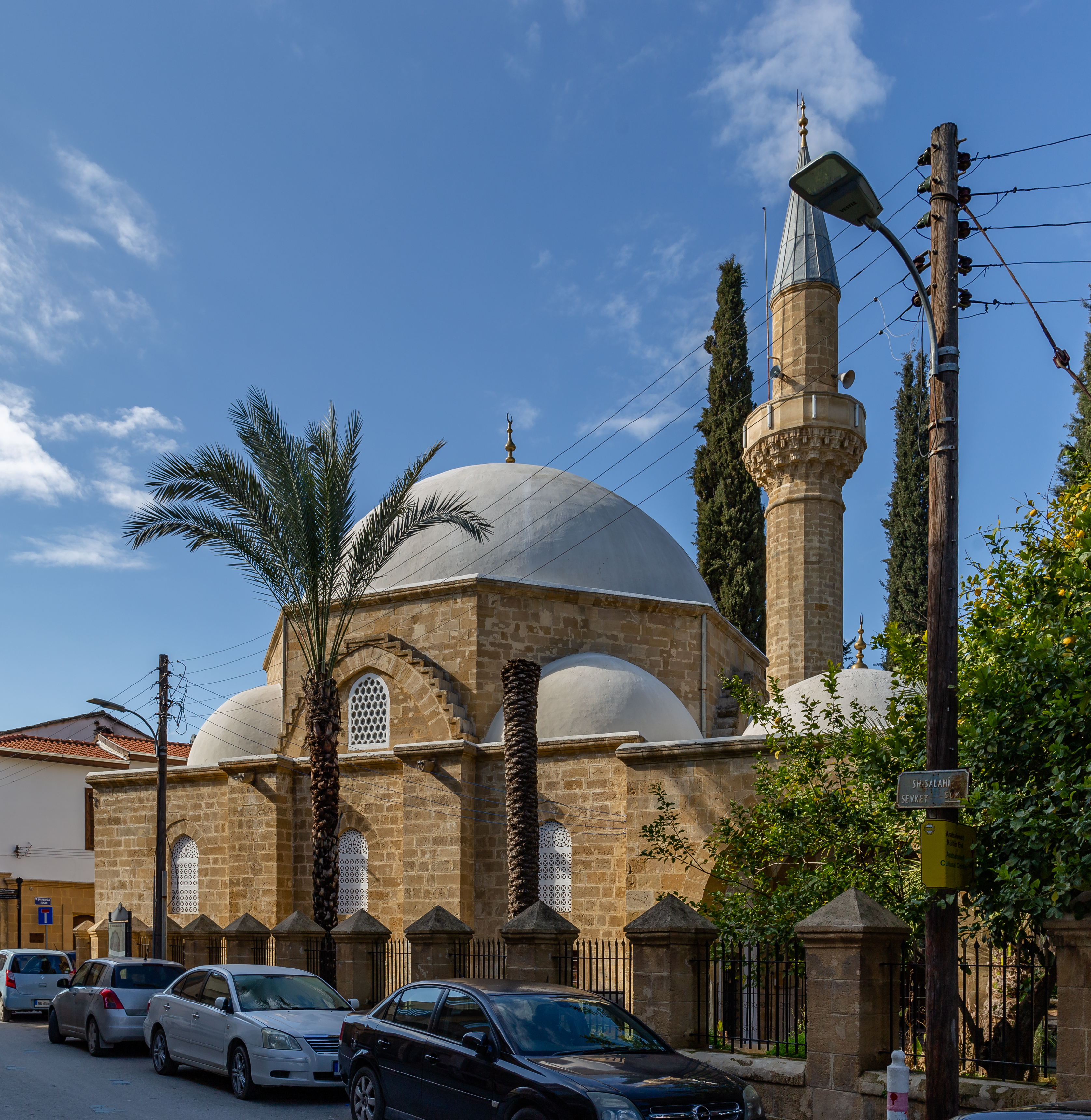Masjid Arab Ahmet di Nikosia Utara