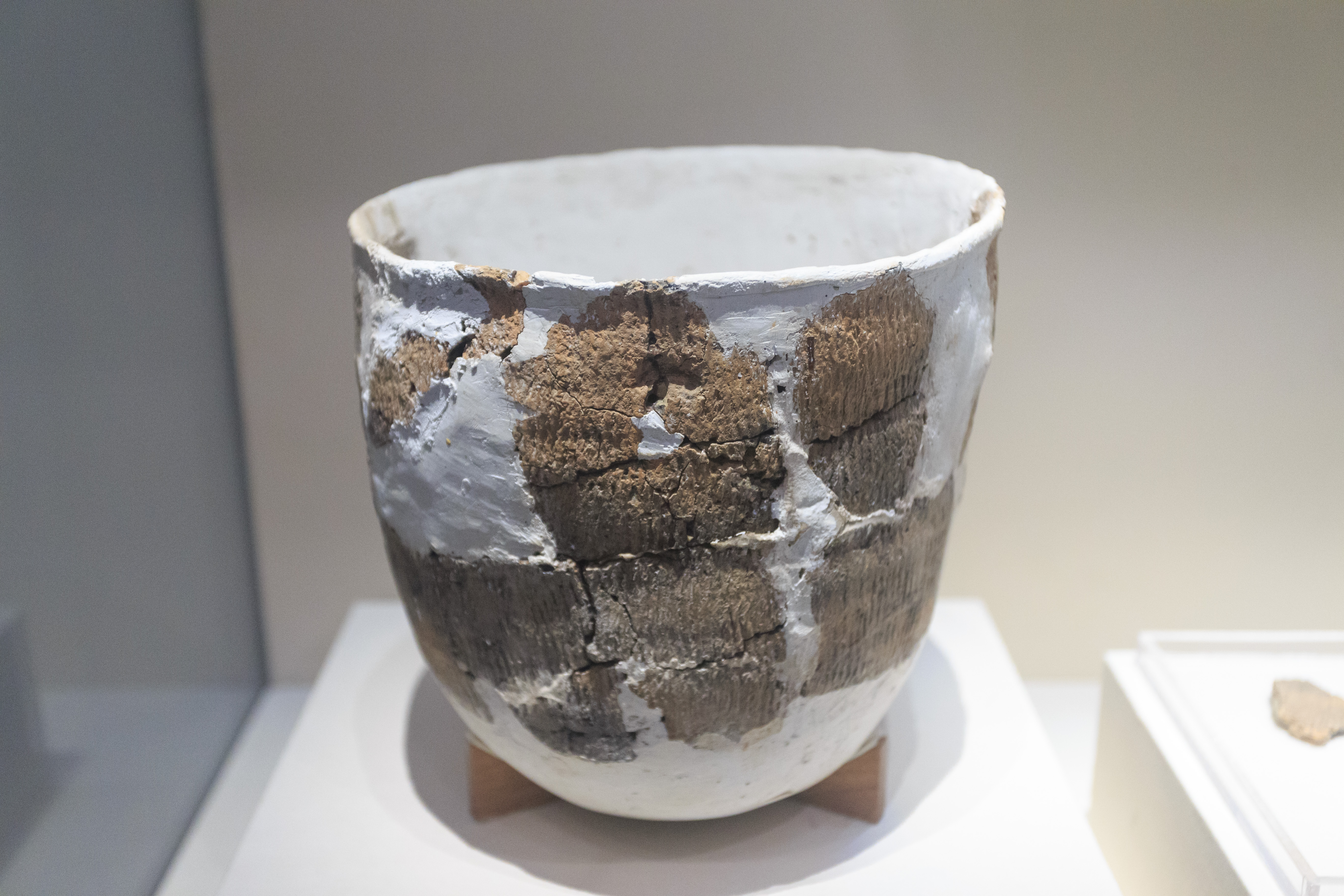 Tembikar berusia 10,000 tahun, kebudayaan Gua Xianren (18000-7000 SM)