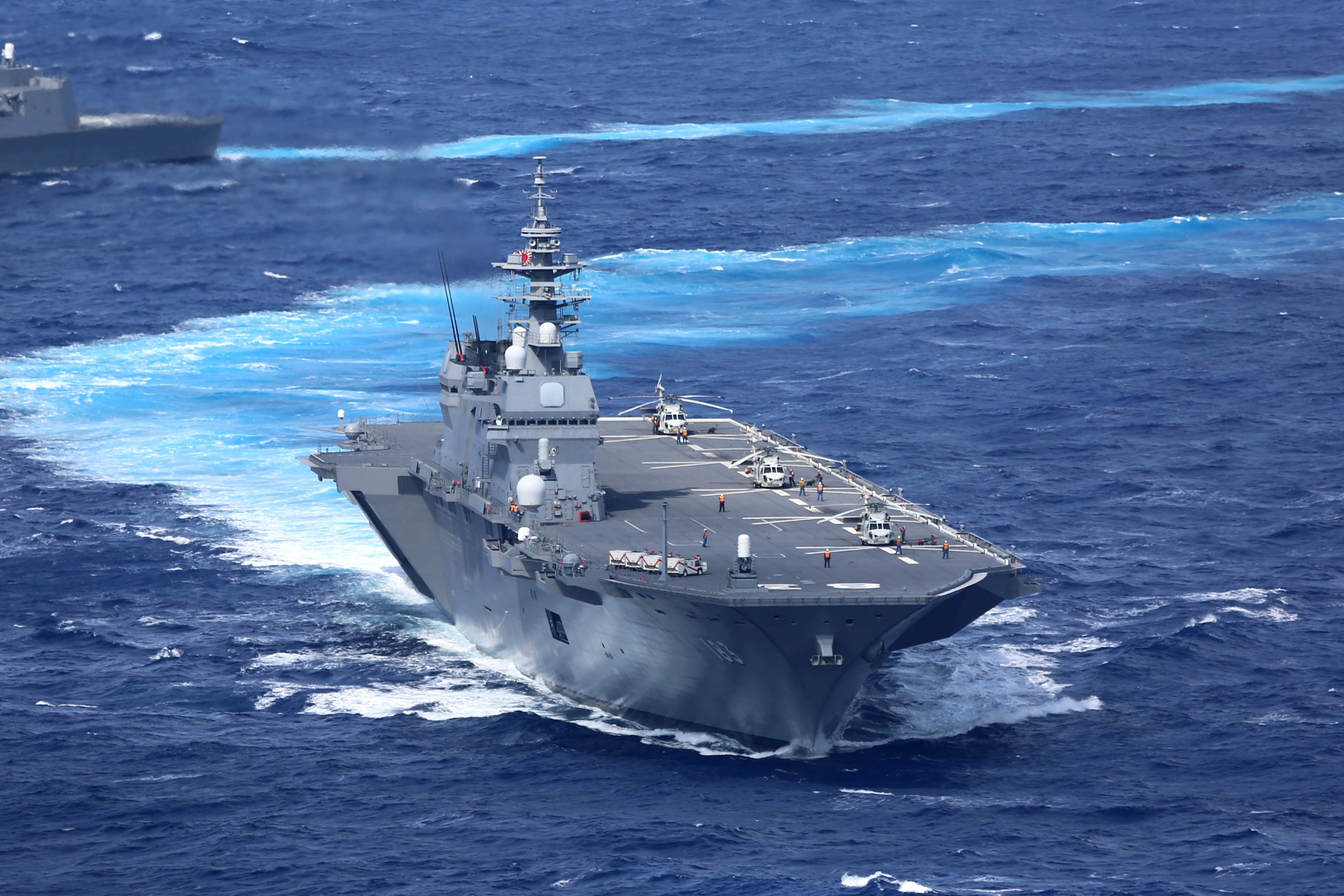 Kapal pengangkut helikopter kelas Izumo, Izumo, salah satu aset utama JMSDF.
