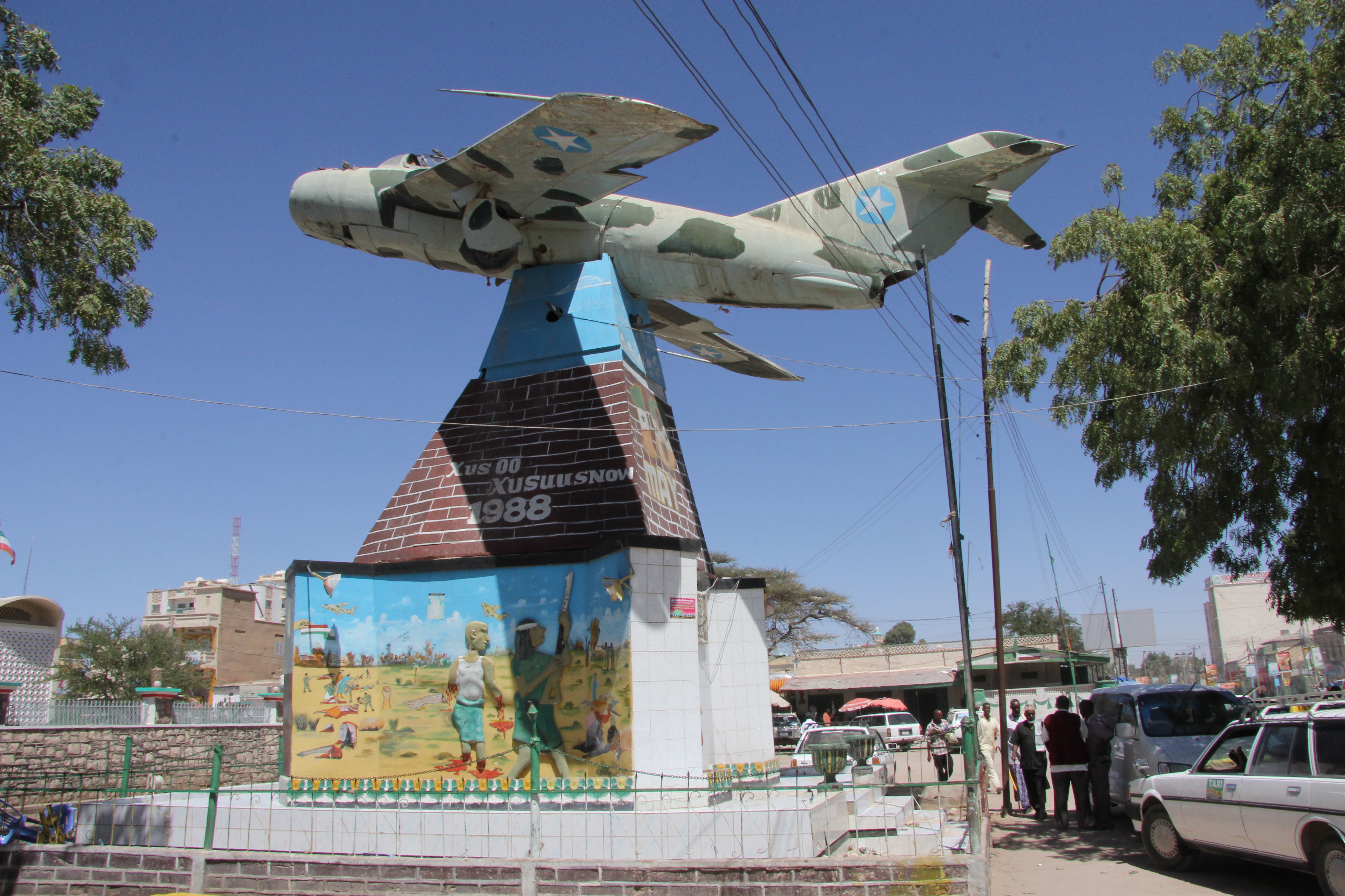 Đài tưởng niệm MiG ở Hargeisa kỷ niệm sự ly khai của Somaliland khỏi phần còn lại của Somalia năm 1991.
