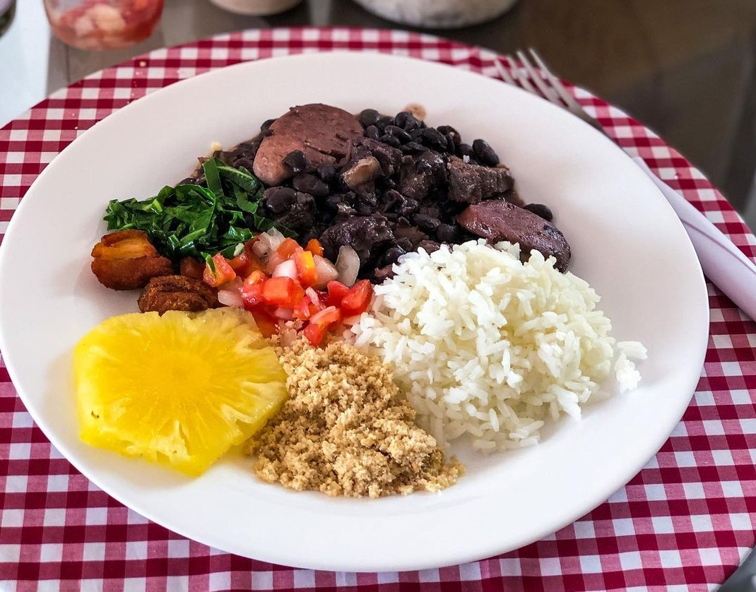 フェジョアーダはブラジルの国民食である。