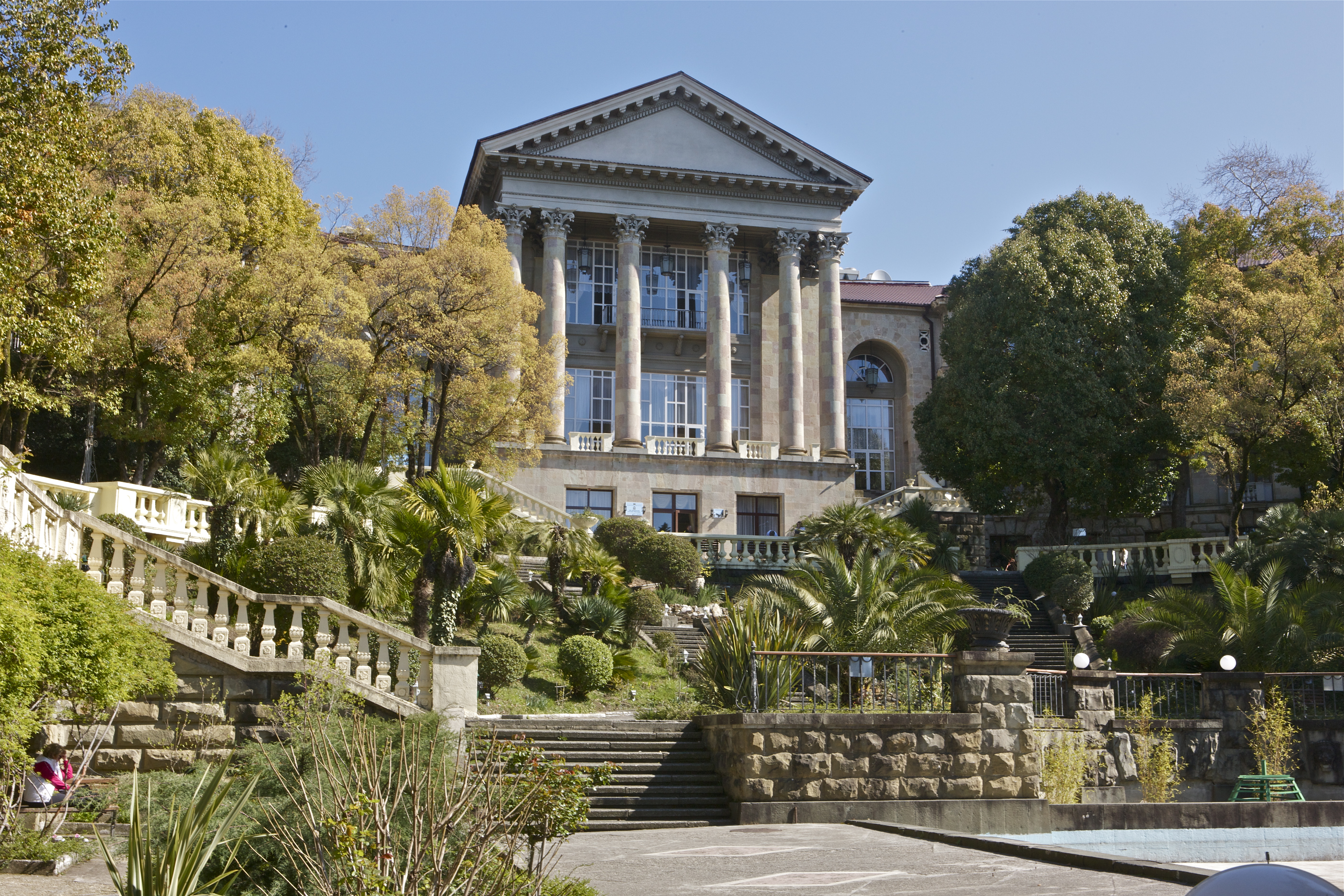 Metallurg, sebuah sanatorium era Soviet di Sochi