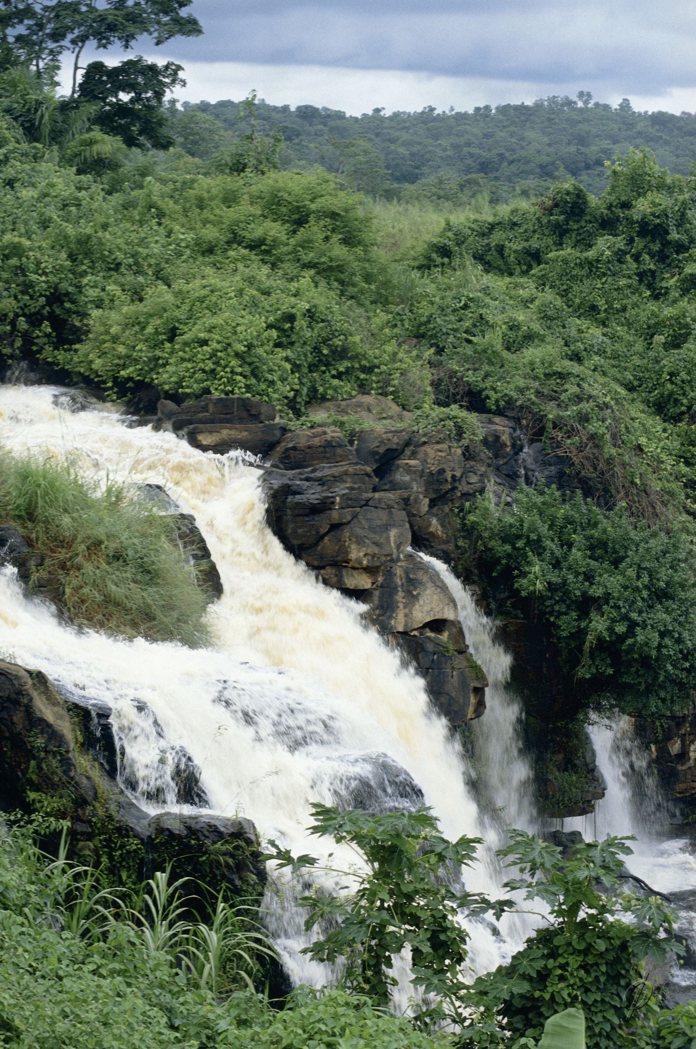 Air Terjun Boali di Sungai Mbali.