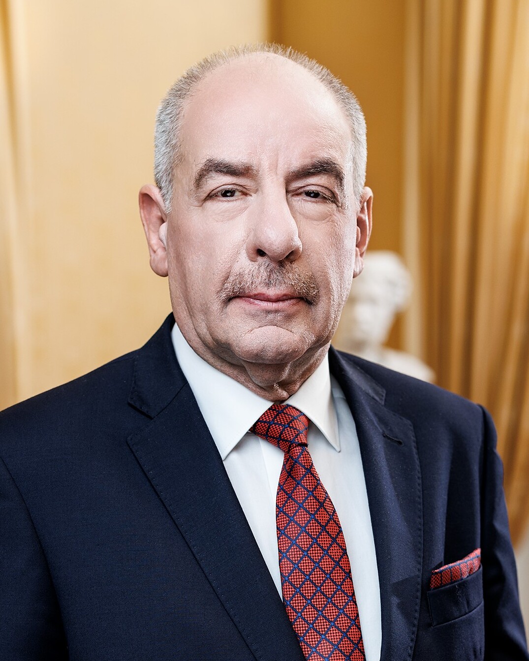 Tamás Sulyok, Presiden Hungaria sejak tahun 2024.