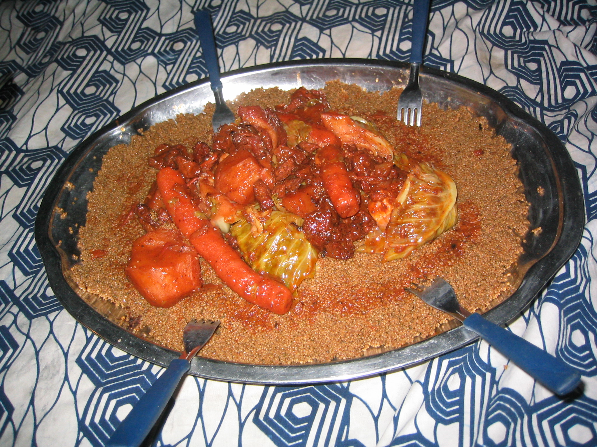 Kuskus daging unta.