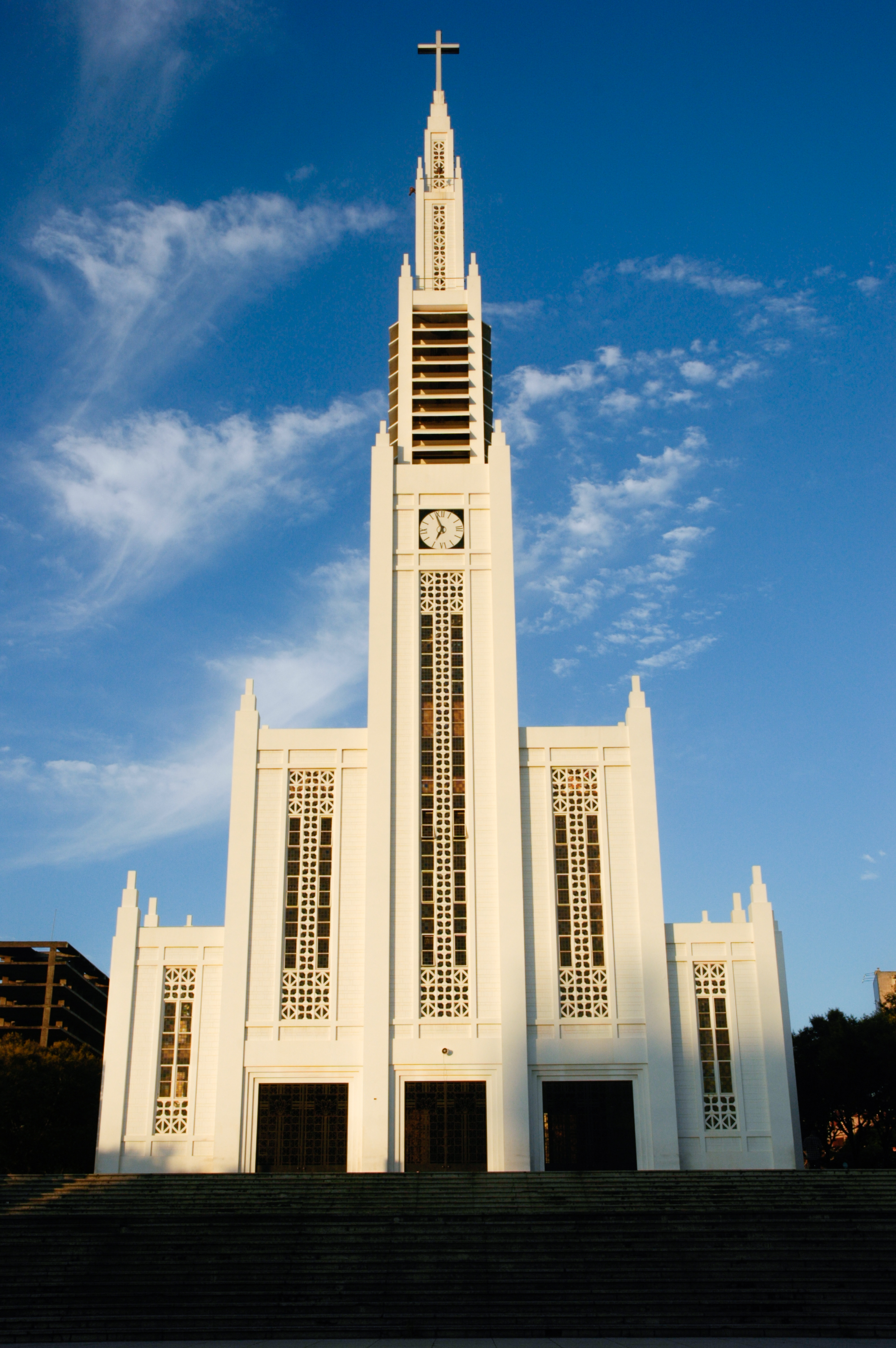 Katedral Bunda Maria Yang Dikandung Tanpa Noda, Maputo, salah satu gereja Katolik utama di Mozambik.