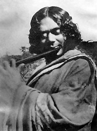 Kazi Nazrul Islam di Chittagong, sekitar tahun 1926. Ia secara resmi dianggap sebagai penyair nasional Bangladesh.