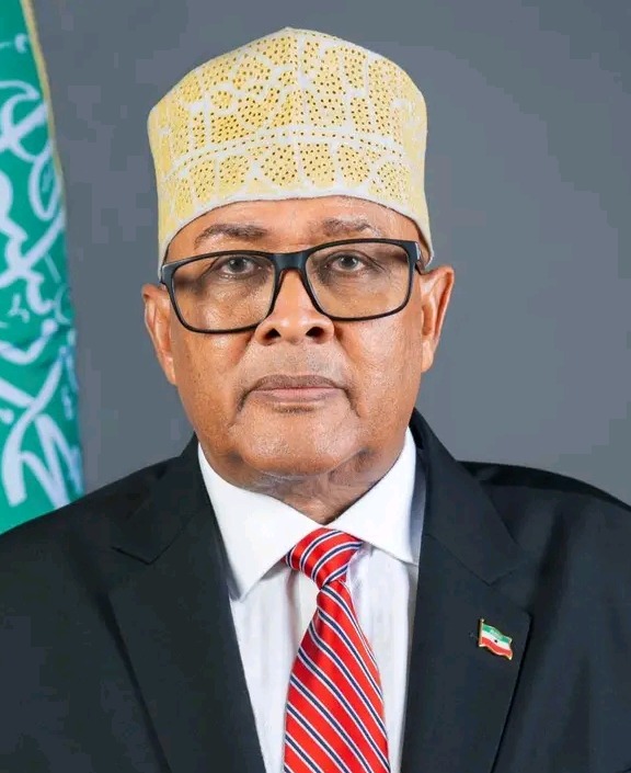 Abdirahman Mohamed Abdullahi, Tổng thống Somaliland.