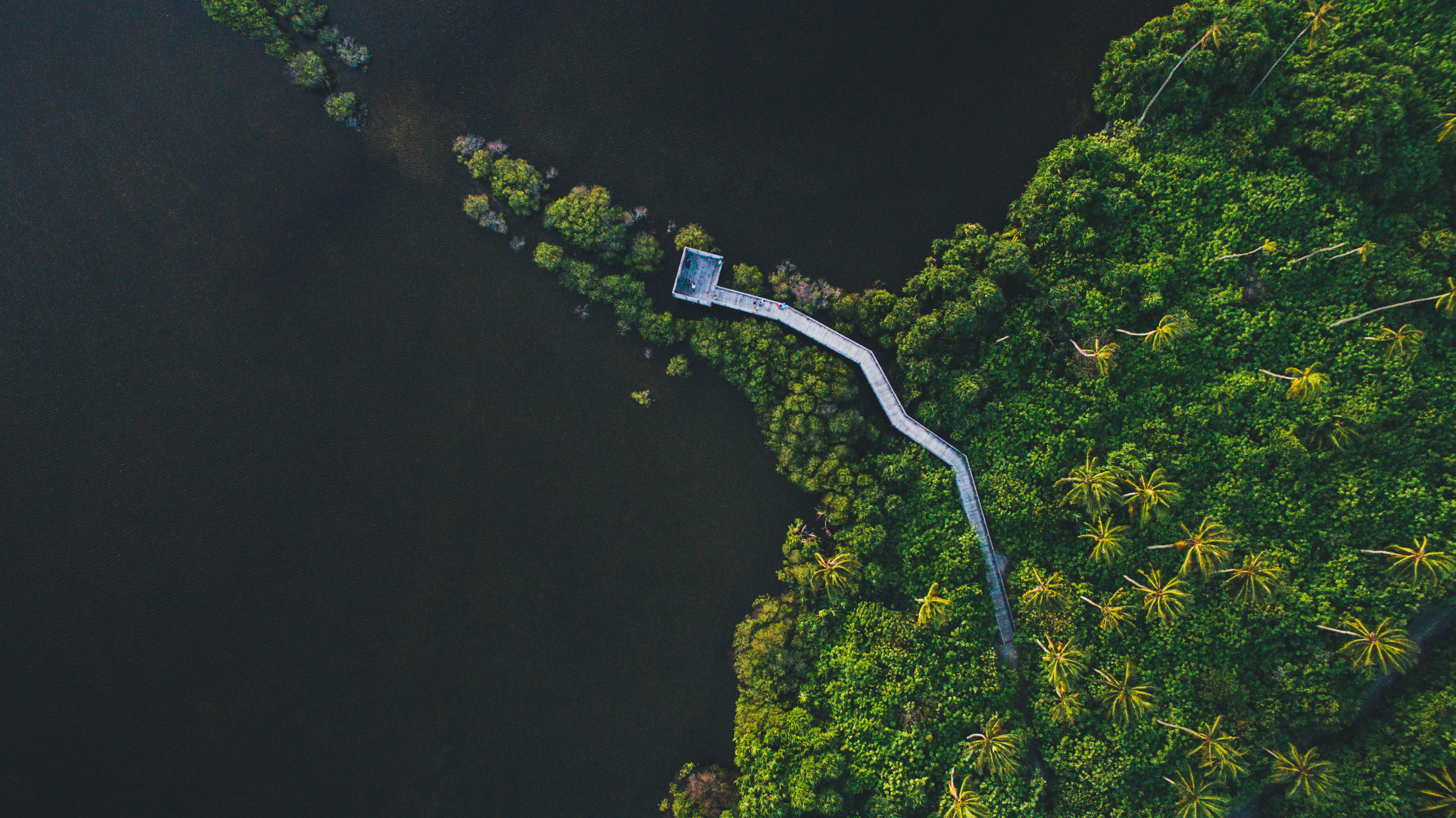 Taman Semula Jadi di Bandar Addu