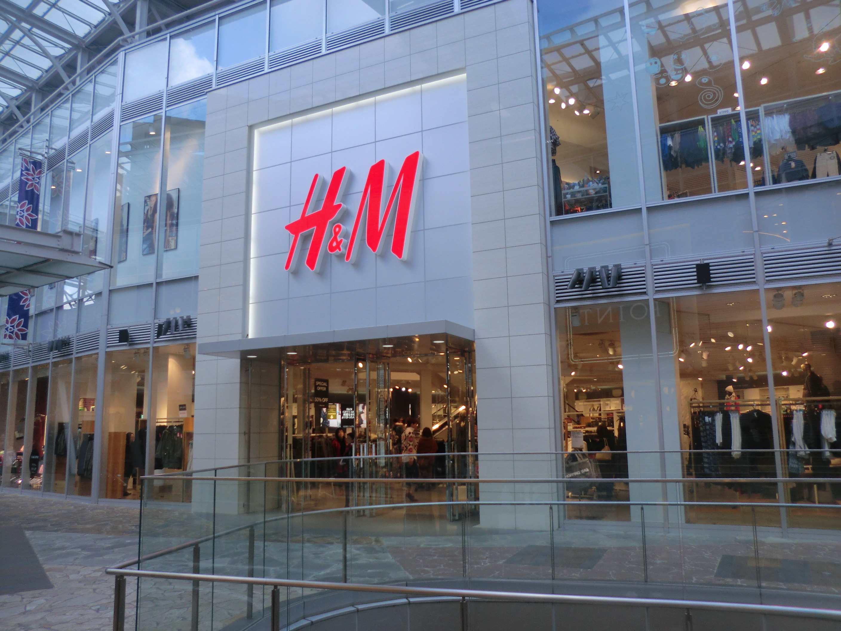 世界最大級のファッション小売業者の一つであるH&M。