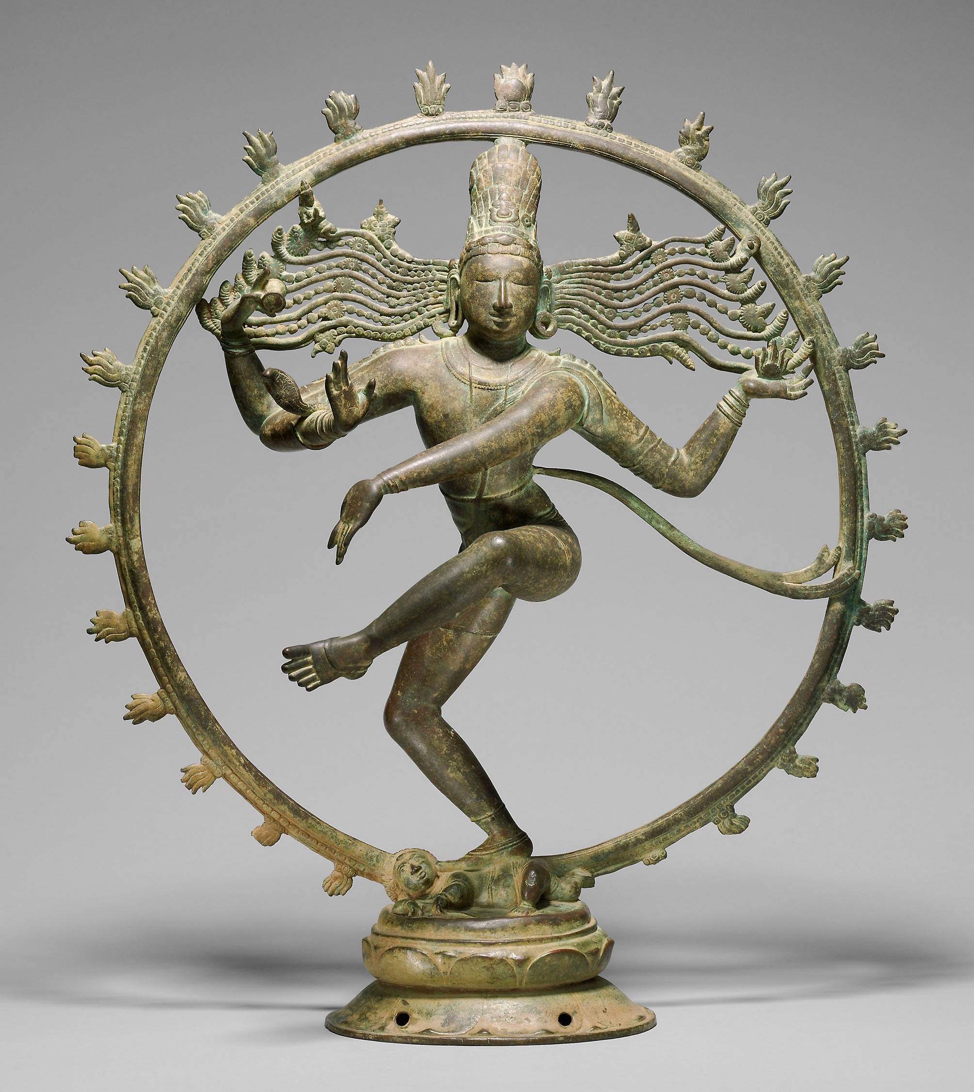 Perunggu Chola Siwa sebagai Nataraja (