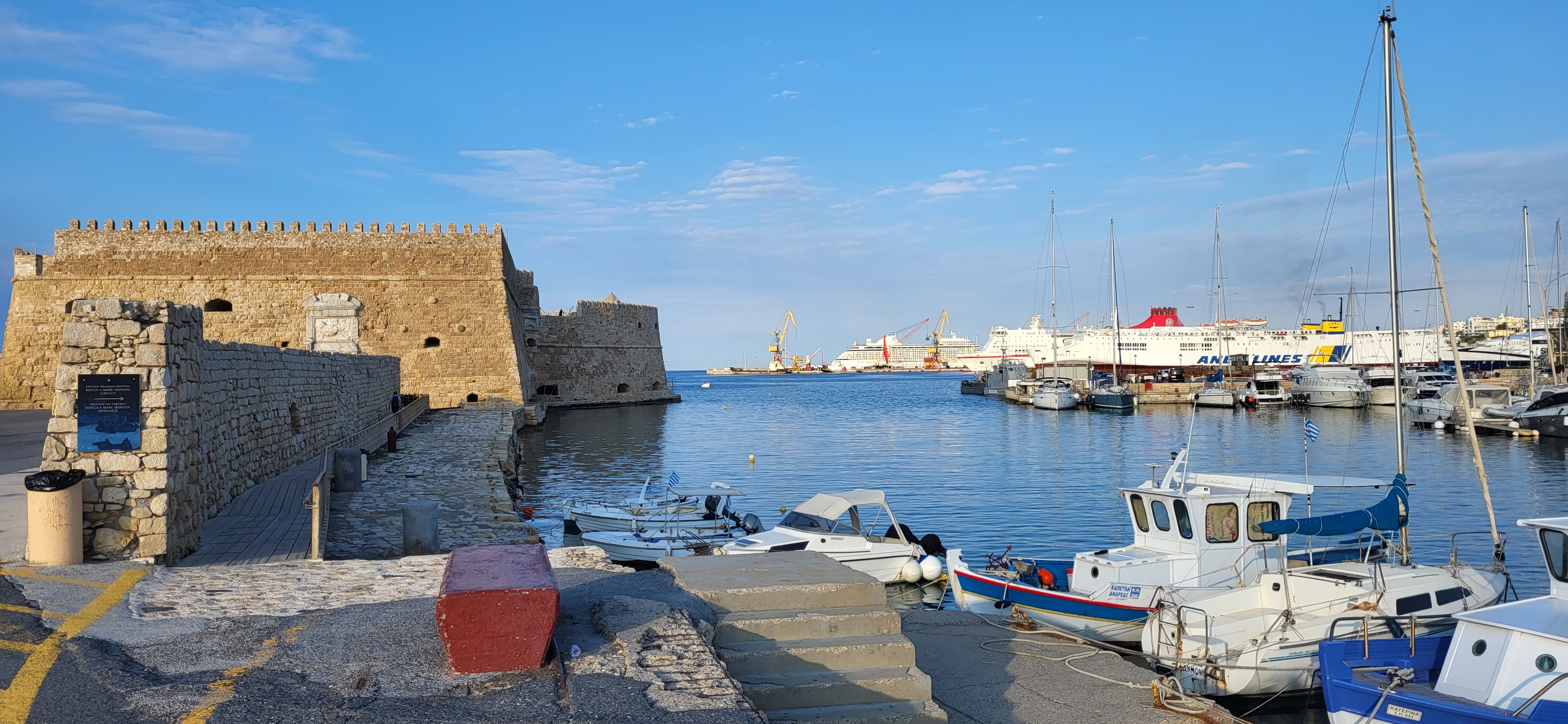 Pháo đài Rocca a Mare ở Heraklion