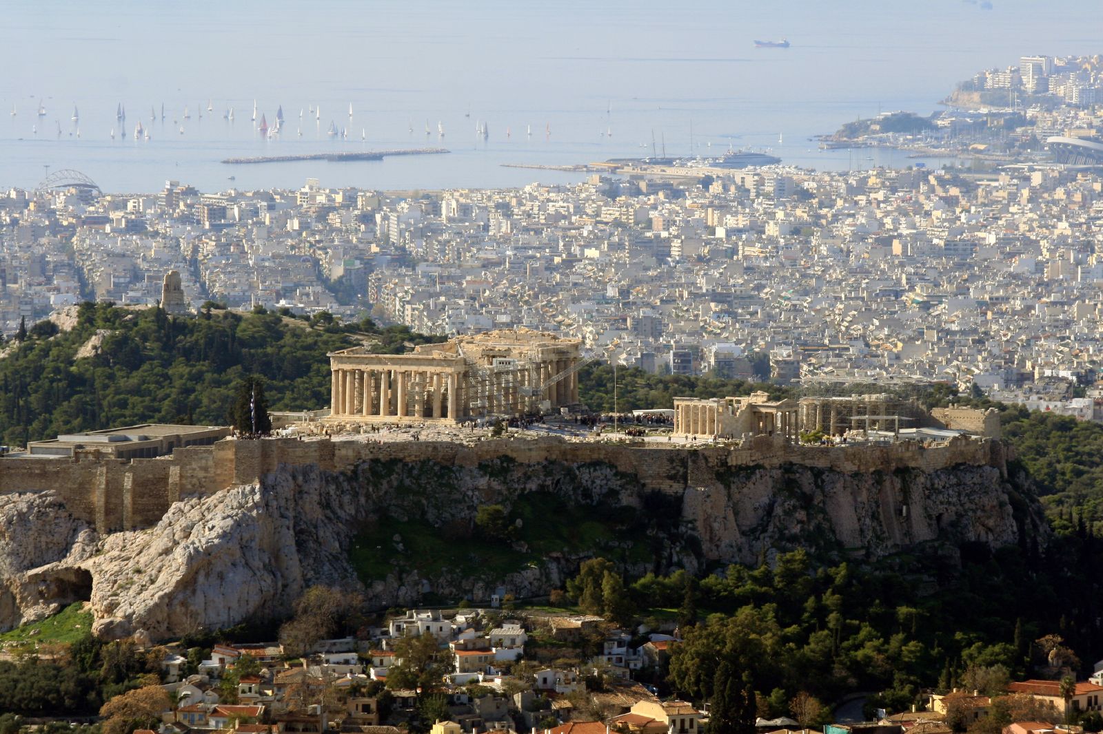 Thủ đô Athens là thành phố đông dân nhất Hy Lạp