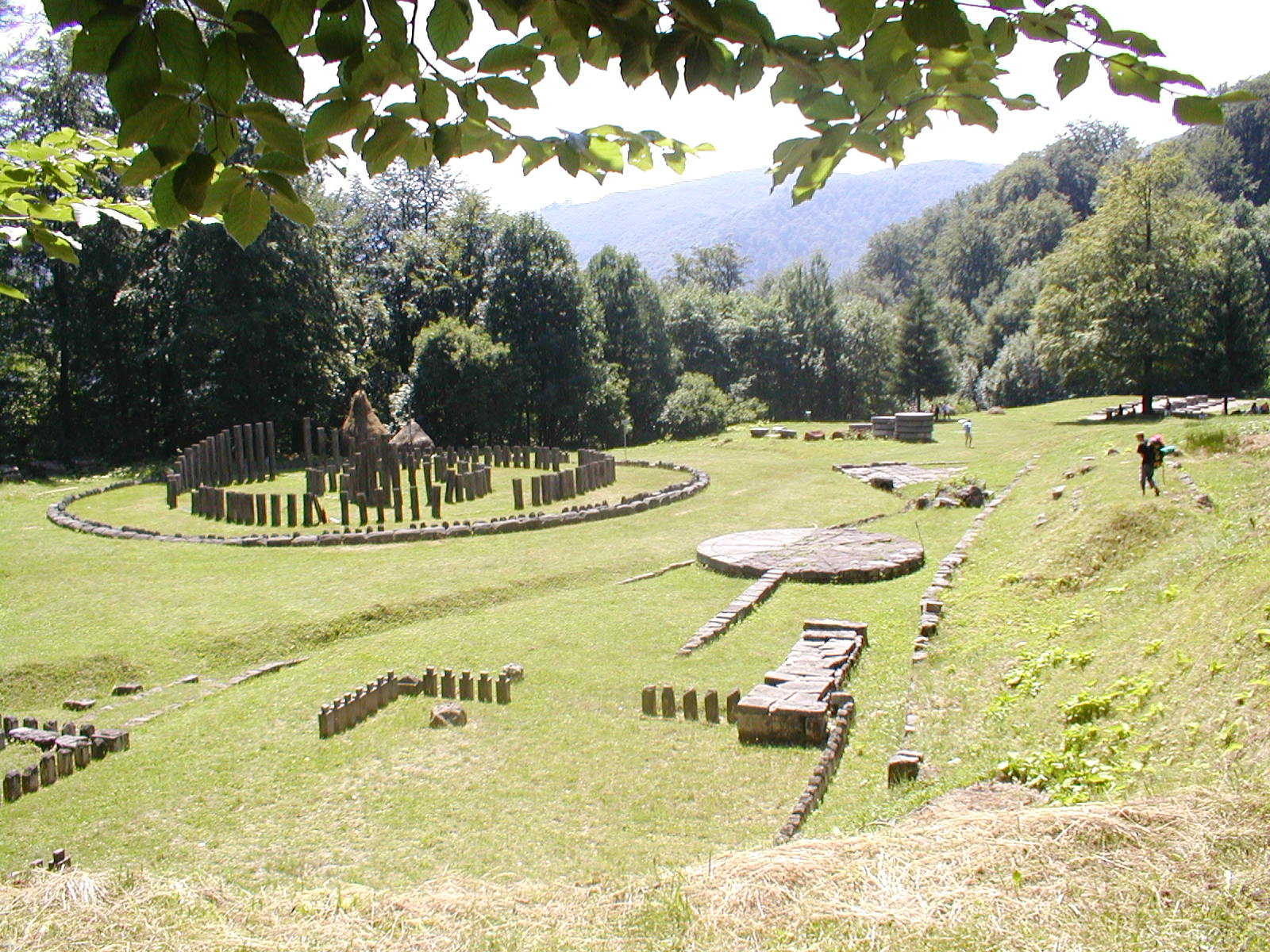 オラシュチエ山脈のダキア人の要塞群(文化遺産、1999年登録)
