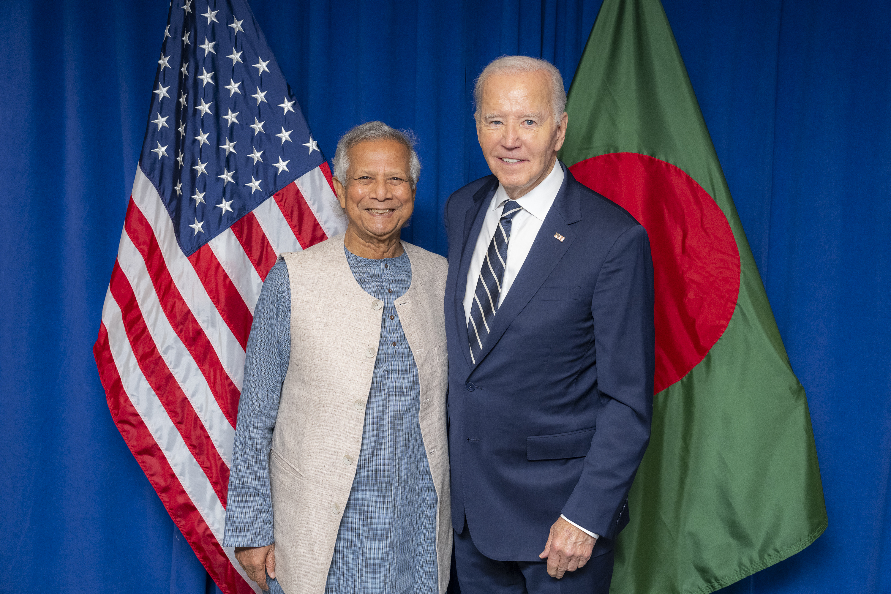Presiden AS Joe Biden bersama Penasihat Utama Muhammad Yunus di Markas Besar Perserikatan Bangsa-Bangsa di Kota New York