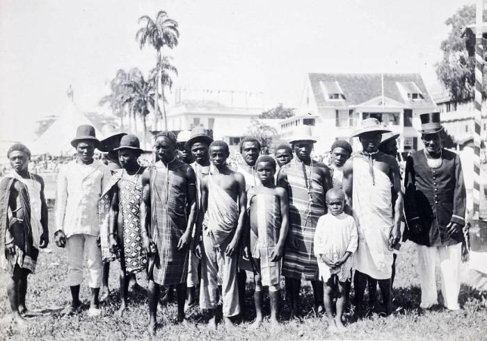 Etnis Maroon di Suriname pada tahun 1930