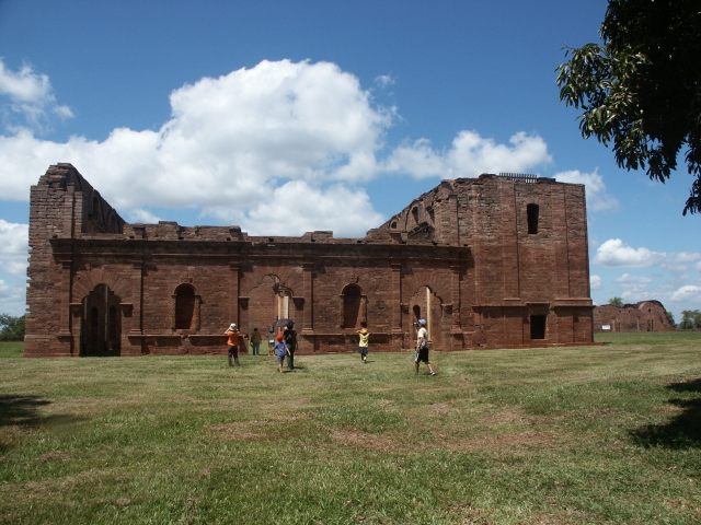 Di tích các trung tâm truyền giáo Dòng Tên ở Paraguay