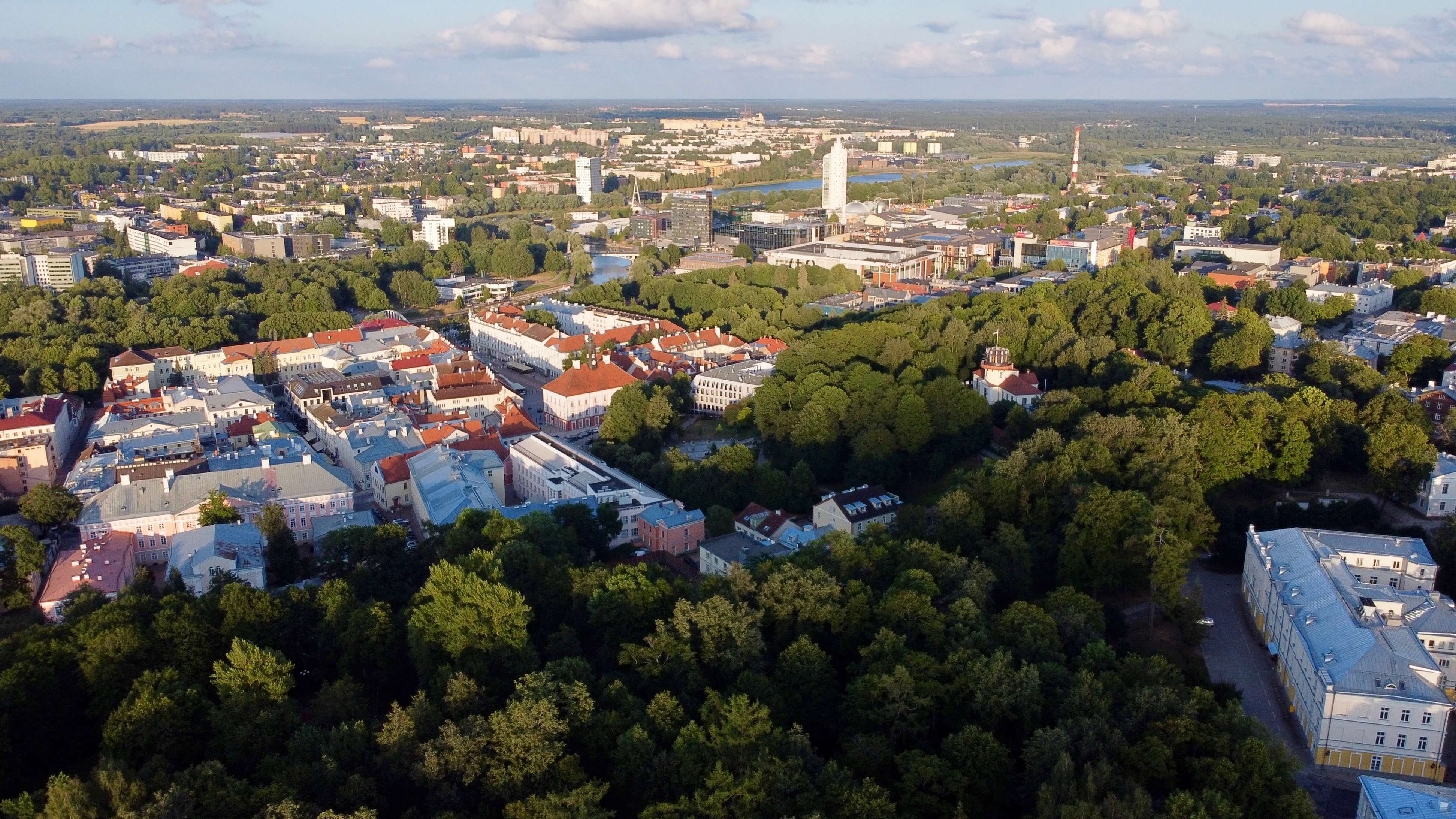 Pusat bandar Tartu, bandar kedua terbesar di Estonia.