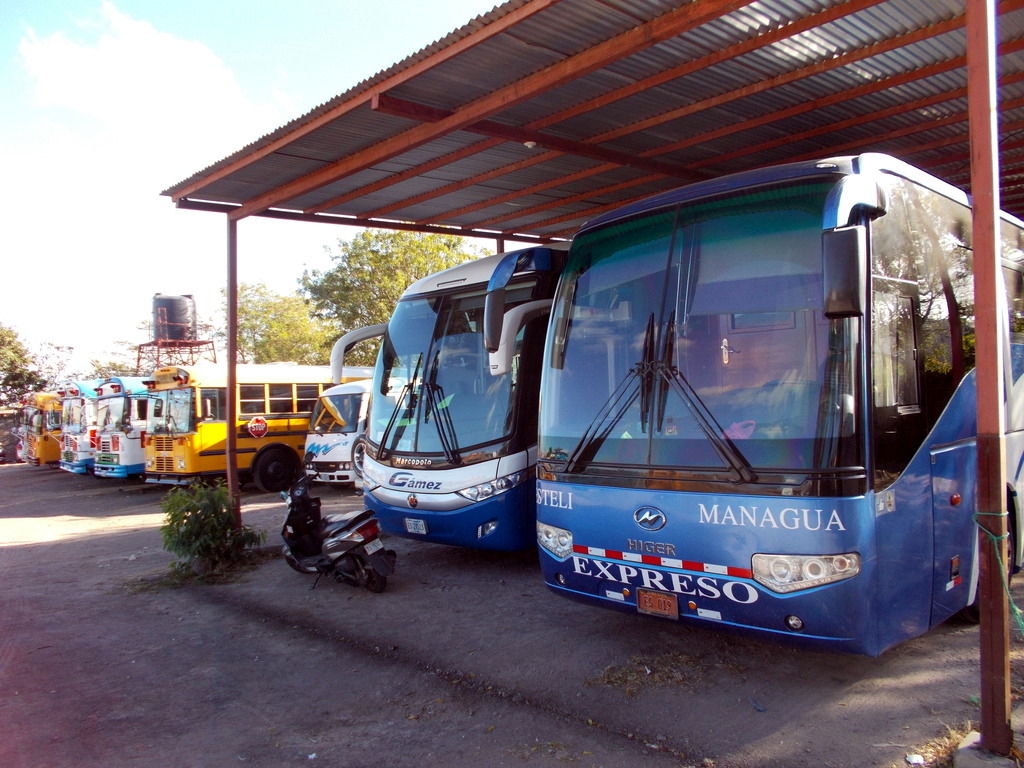Bas ekspres jarak jauh di Nicaragua.